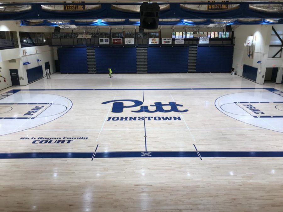 The+Pitt-Johnstown+Sports+Center+received+a+%24211%2C500+renovation+that+placed+hardwood+over+the+old+composite+floor.+The+renovation+was+completed+by++S%26S+Flooring+in+Ambridge%2C+Beaver+County.+The+Pitt-Johnstown+men%E2%80%99s+and+women%E2%80%99s+basketball+team+had+their+first+practice+on+the+new+floor+Sunday.